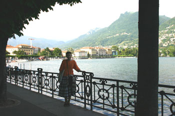 Lugano-La pittrice sul lungolago